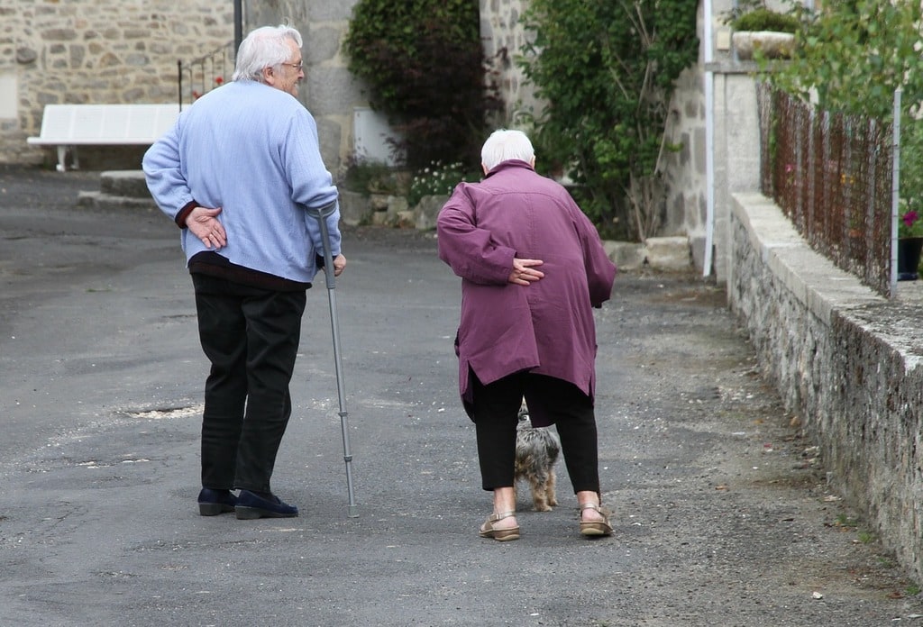 Les aides et équipements pour le maintien à domicile des seniors